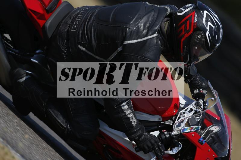 Archiv-2023/31 07.06.2023 Speer Racing ADR/Gruppe rot/backside